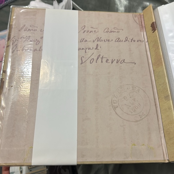 Scrapbook Album 40 Pages CraftSmart Scrapbooking Craft Arts Book New World Map - Picture 4 of 12